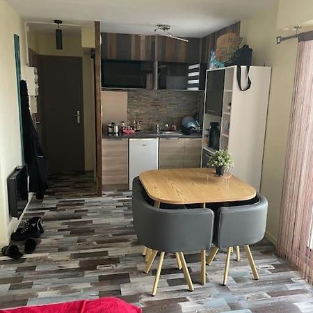 Studio En Residence La Baie De L Adon Сен-Жиль-Круа-де-Ви Экстерьер фото